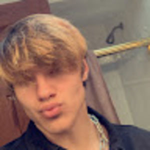 Meet your Posher, Ethan
